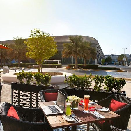 Capital Centre Arjaan By Rotana Aparthotel Abu Dzabi Kültér fotó